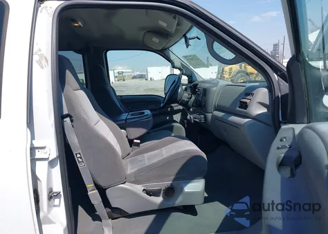 2002 Ford F-250 Lariat/Xl/Xlt z USA, uszkodzony, nr VIN 1FTNW21F22EB31942